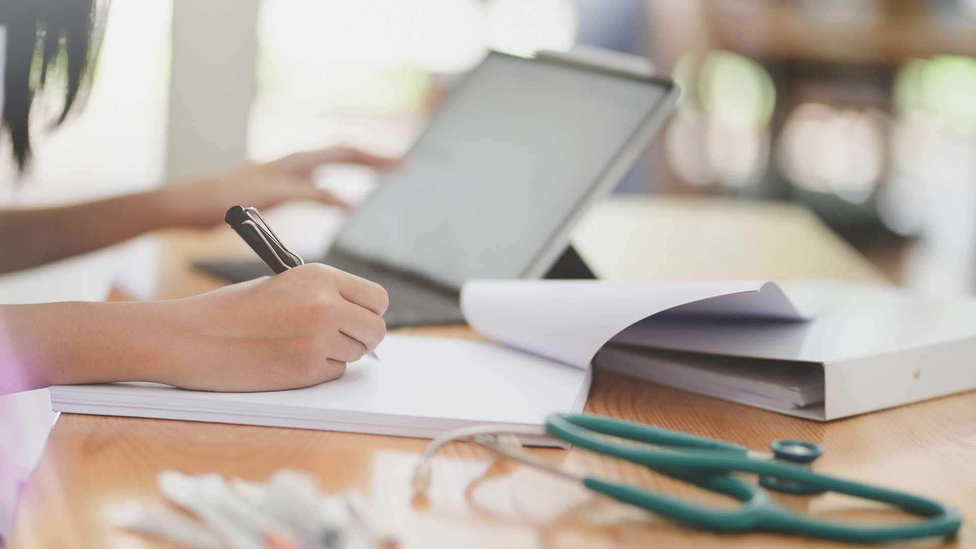 Banco do Brasil Condenado por Reter Salário Integral por 3 Meses: TJMS Determina Desbloqueio e Paga R$ 5.000 de Dano Moral [2026]